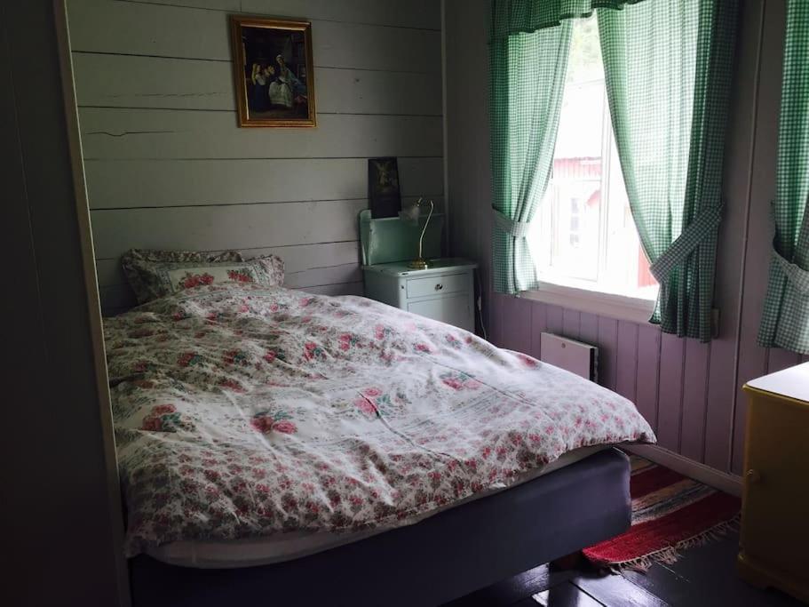 Kavli - Isfjorden. Holiday home
